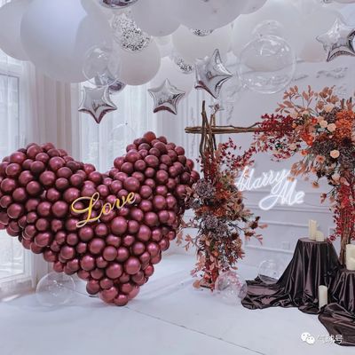 求婚現場氣球藝術布置與舞臺造型策劃全攻略